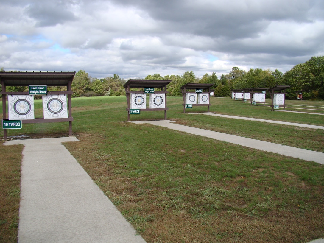 The static range consists of 10 stations: three low poundage NASP targets at 10,15, 20 yards, six traditional poundage targets from 20 – 80 yards, two crossbow targets at 30 and 50 yards, and one broadhead target lane.