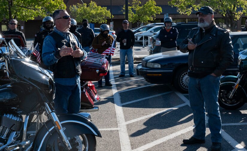 TRADOC promotes safety, camaraderie during motorcycle ride