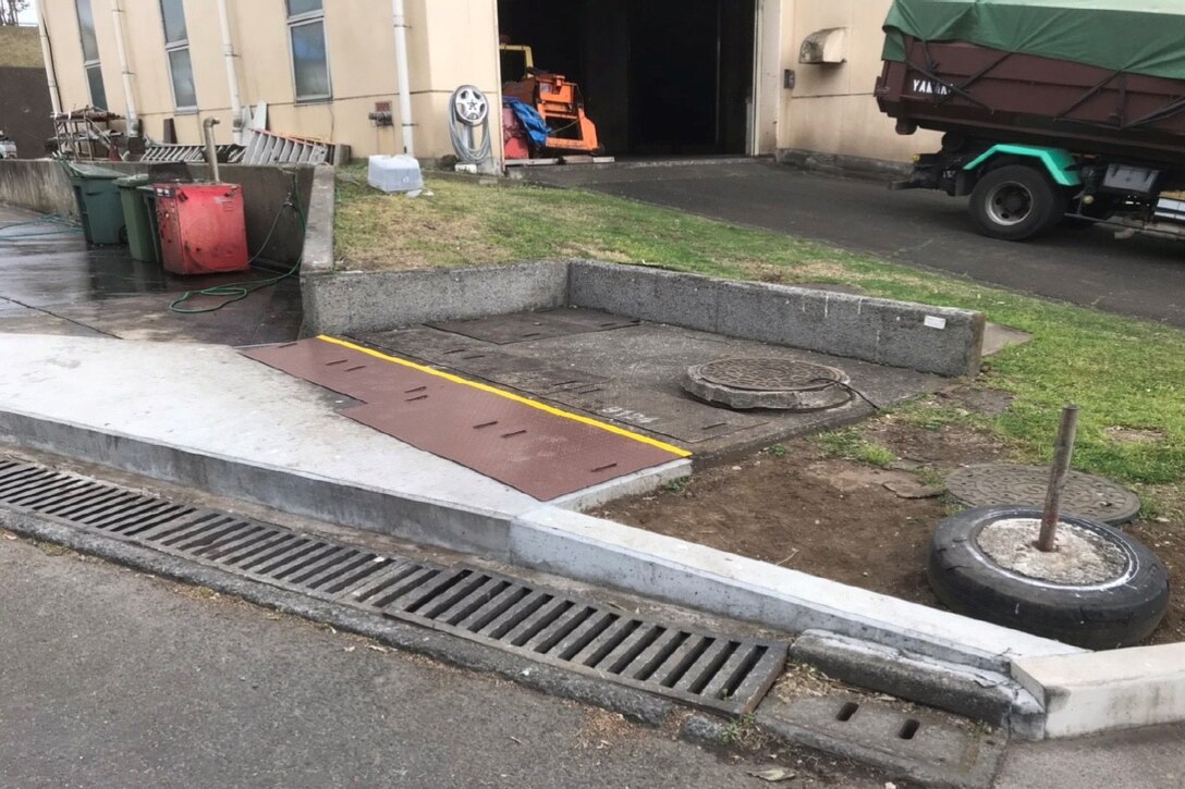 Concrete Curb