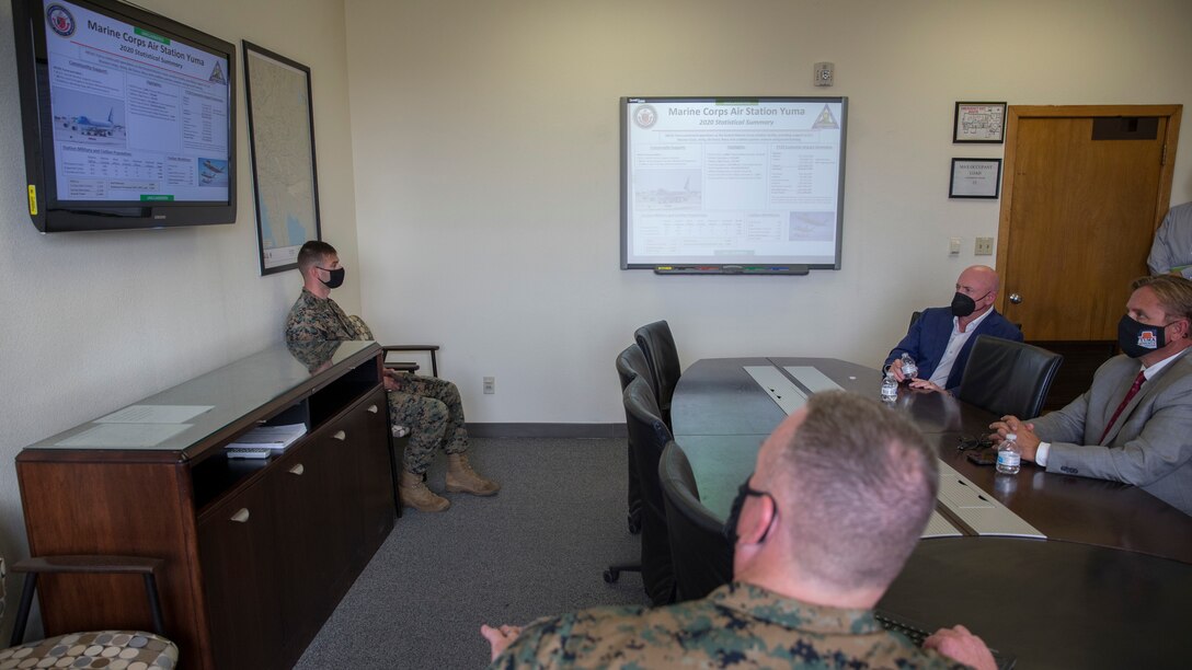 Arizona U.S. Senator Mark Kelly (right ) visits Marine Corps Air Station (MCAS) Yuma, Ariz., April 5, 2021.