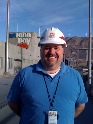 Great Lakes and Ohio River Division Employee Spotlight: Barry Wright Safety and Occupational Health Manager