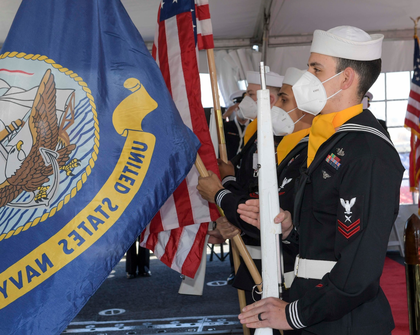 NAVAL STATION NORFOLK – The color guard aboard the Arleigh Burke-class destroyer USS Mason (DDG 87) presents the colors during the ship’s change of command ceremony. During the ceremony, Cmdr. Stephen Valerio relieved Cmdr. Matthew Erdner of command following at 18-month tour as commanding officer. (U.S. Navy photo by Mass Communication Specialist 2nd Class Jacob Milham/Released)