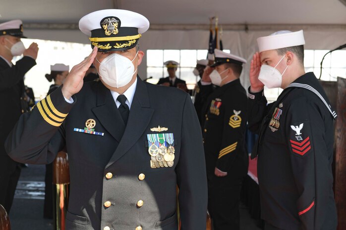 NAVAL STATION NORFOLK – Cmdr. Stephen Valerio, the commanding officer of the Arleigh Burke-class destroyer USS Mason (DDG 87), departs the ship’s change of command ceremony. During the ceremony, Valerio relieved Cmdr. Matthew Erdner of command following at 18-month tour as commanding officer. (U.S. Navy photo by Mass Communication Specialist 2nd Class Jacob Milham/Released)