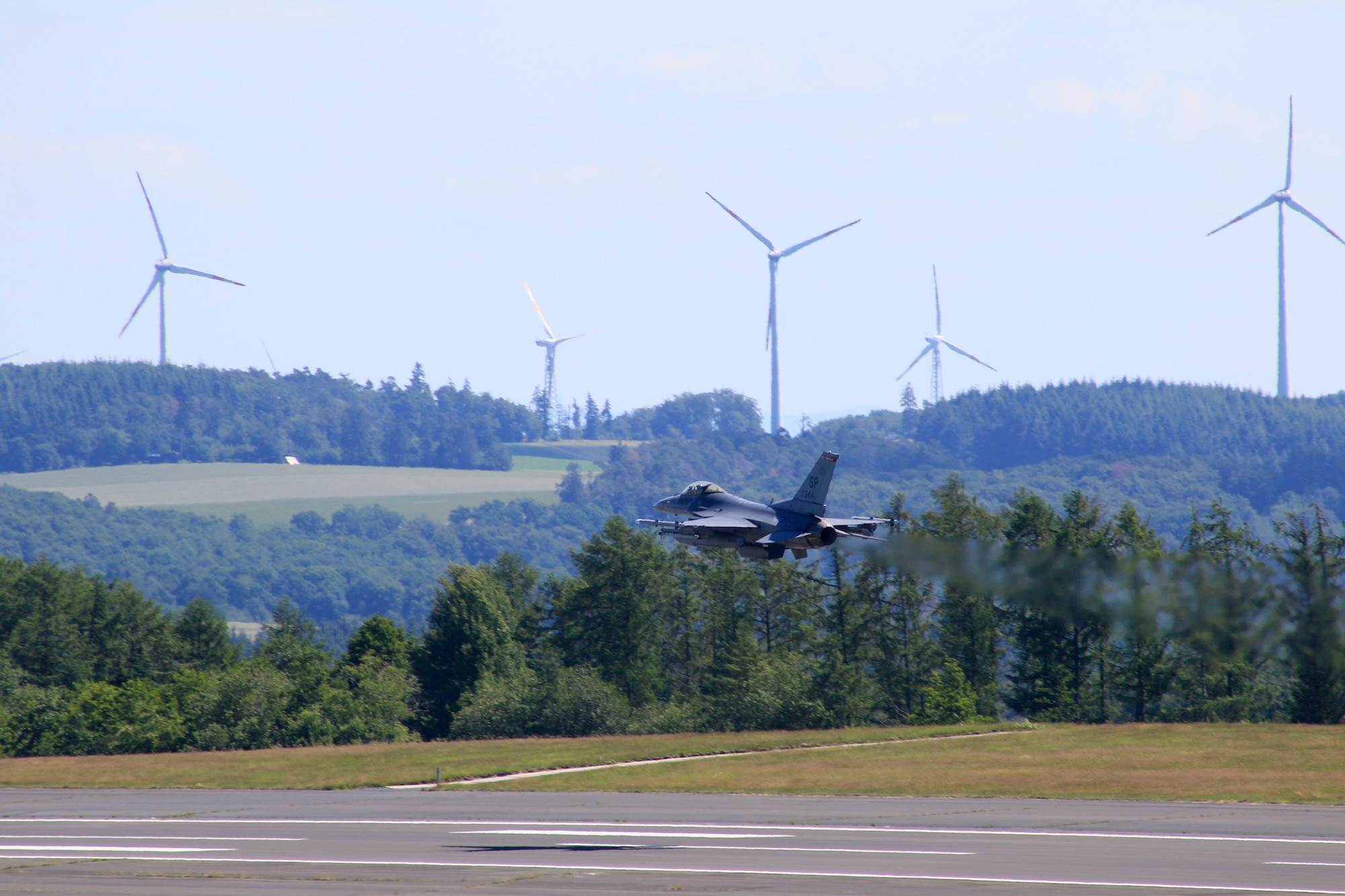 A U.S. Air Force F-16 Fighting Falcon aircraft from the 480th Fighter Squadron approaches Buechel Air Base, Germany, during an agile combat employment exercise June 25, 2020.