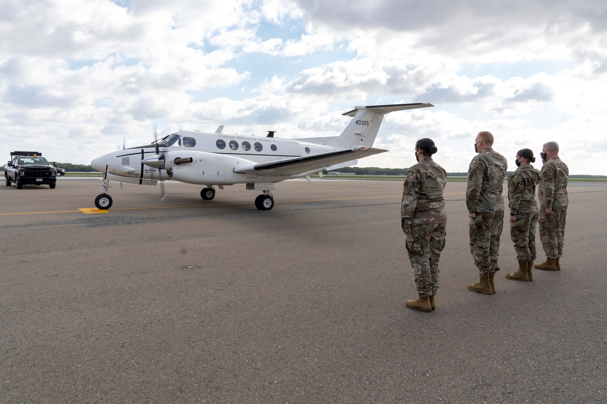 Lt. Gen Kelly visits AFMAO