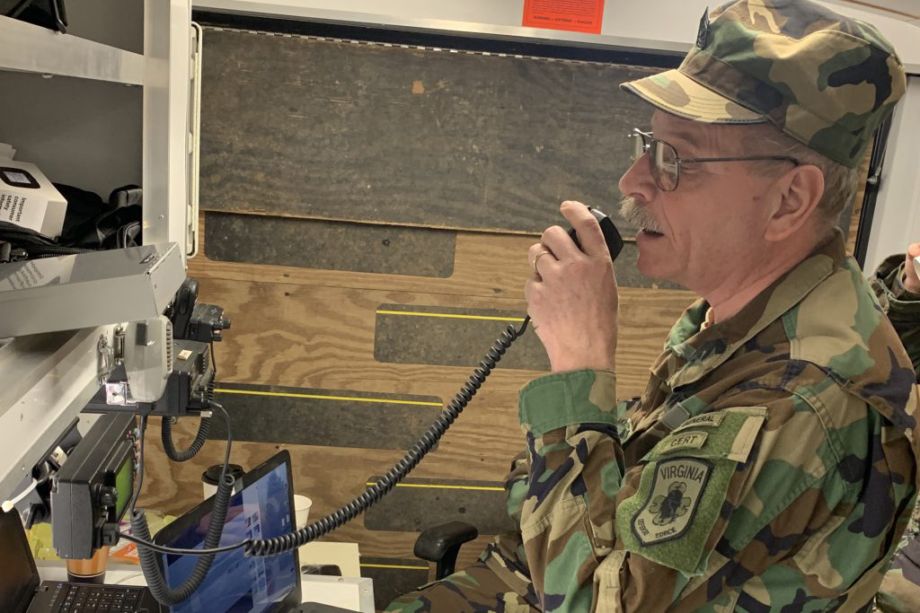 VDF takes part in statewide amateur radio exerciseu003e Virginia National Guardu003e News image