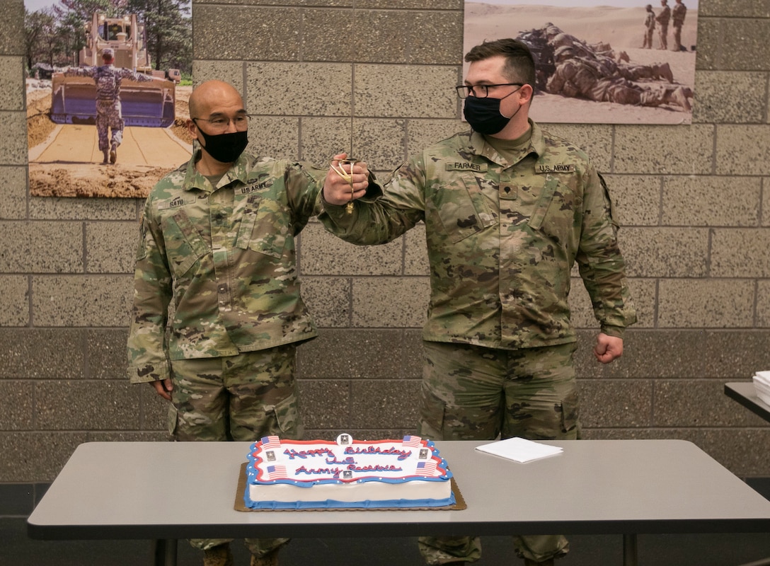 310th ESC Celebrates U.S. Army Reserve 113th Birthday