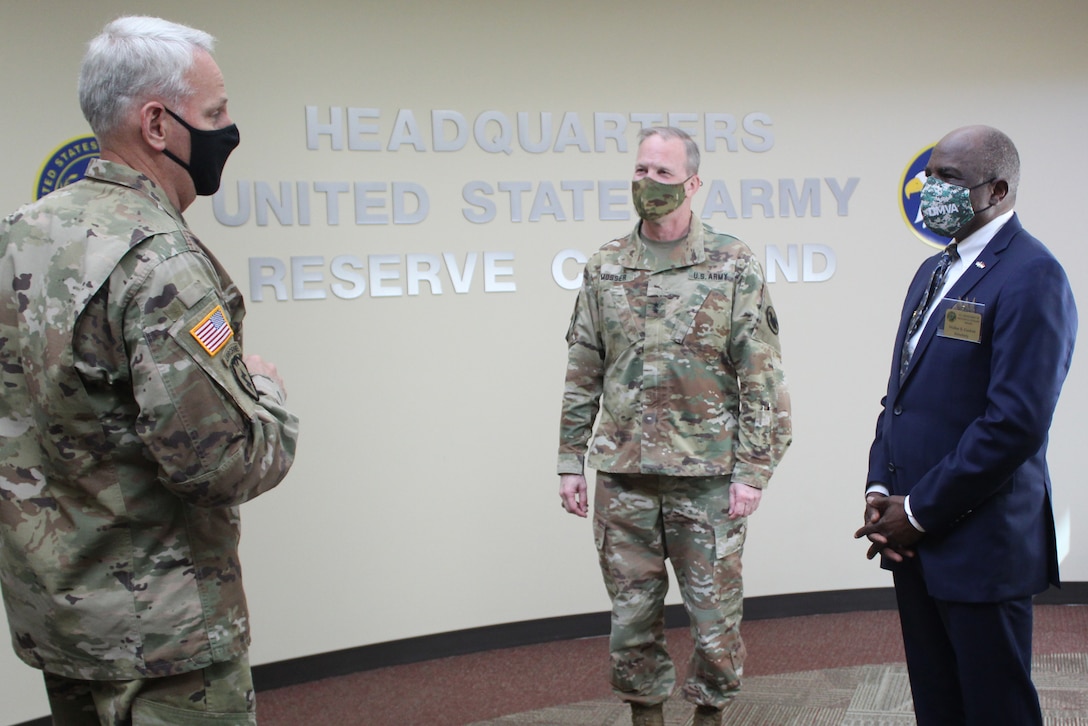 N.C. Department of Military and Veterans Affairs official visits USARC