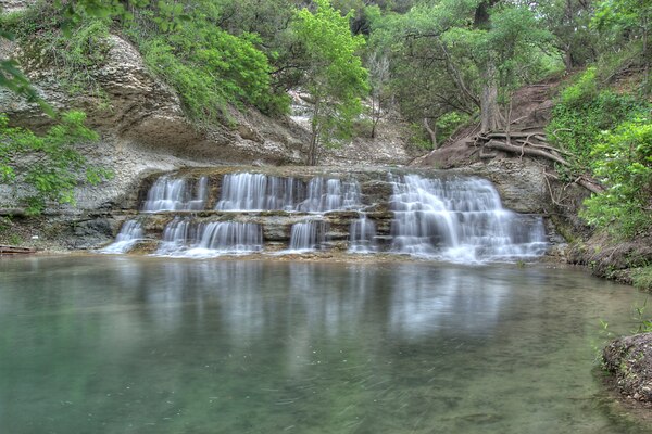 Chalk Ridge Falls at Stillhouse Hollow Lake
