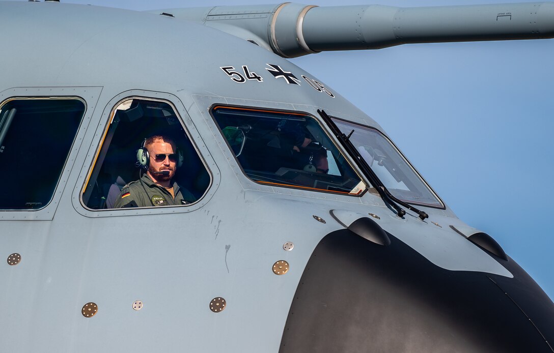 Airmen from the German air force prepare an A-400M Atlas for takeoff after completing a foreign military sales mission at Dover Air Force Base, Delaware, April 19, 2021. Germany is a key NATO ally, helping to strengthen regional security and encourage peace and unity in Europe. Dover AFB’s FMS mission supports approximately $3.5 billion worth of equipment annually. (U.S. Air Force photo by Senior Airman Christopher Quail)