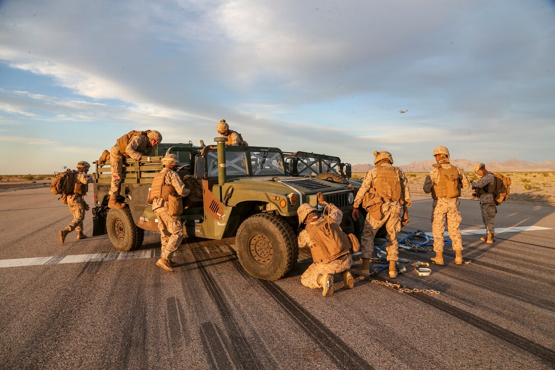 U.S. Marines assigned to Combat Logistics Battalion 13, conduct helicopter support team (HST) operations.