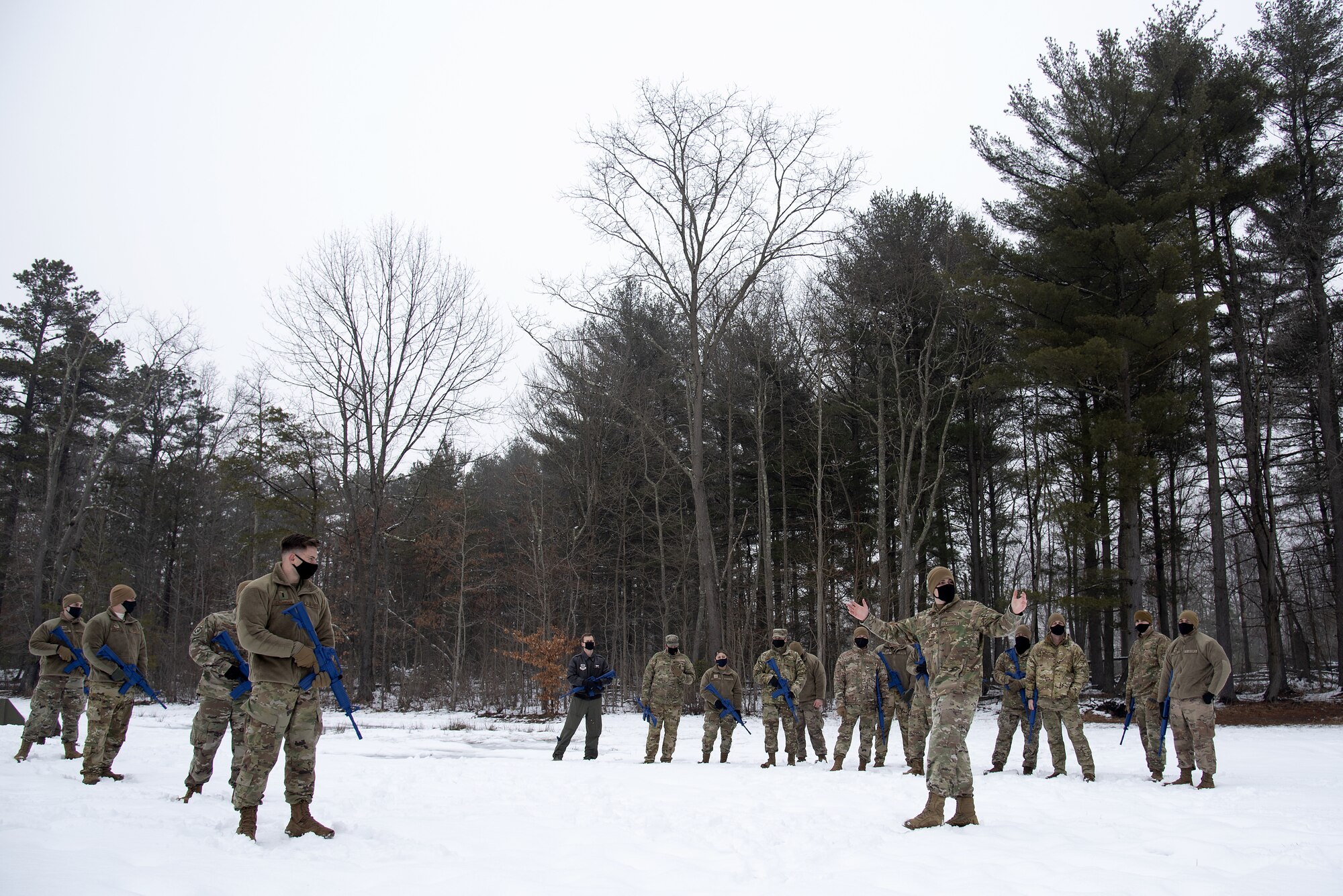 Airmen receive instruction