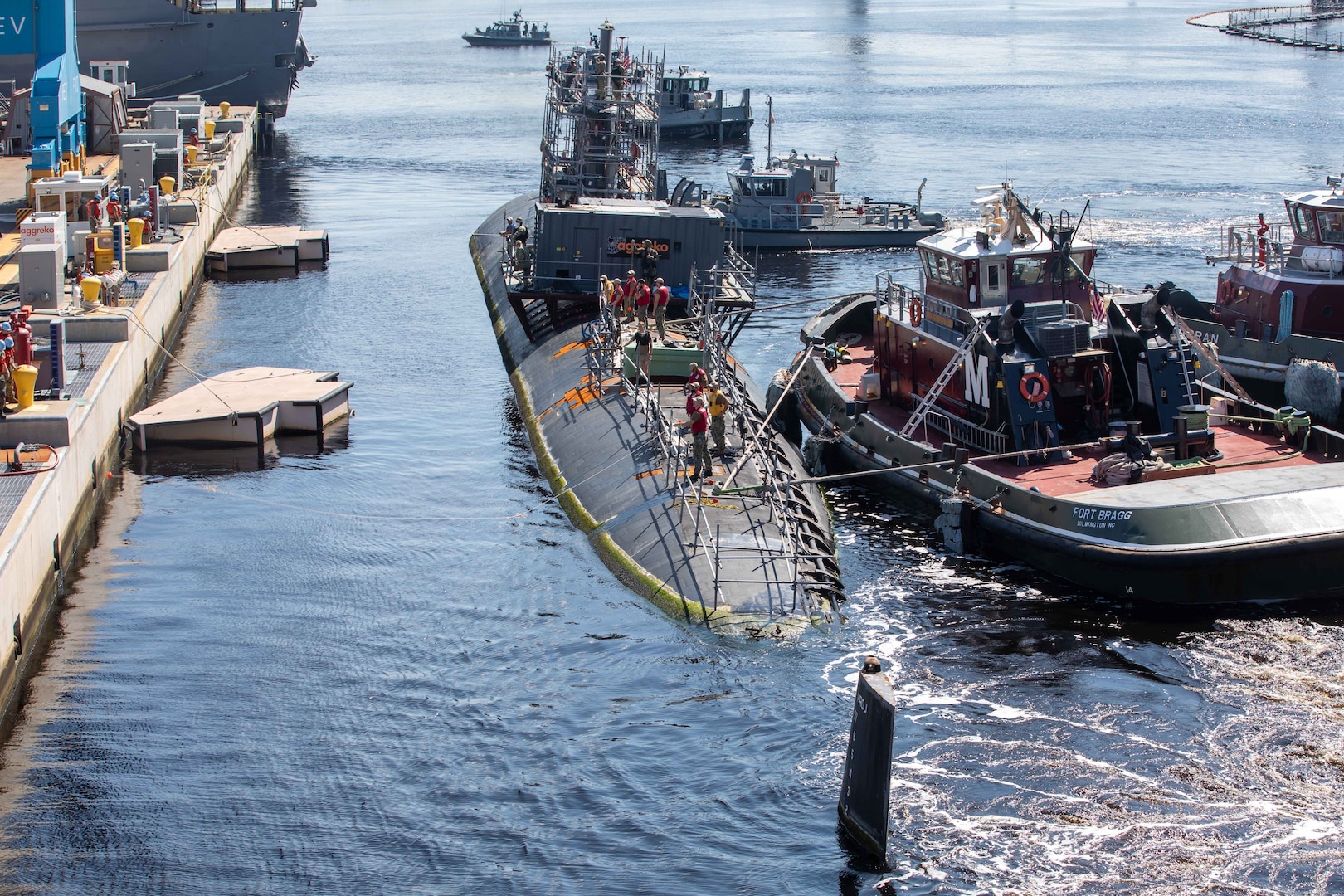 USS Pasadena (SSN 752) arrived at Norfolk Naval Shipyard (NNSY) Sept. 28 for a Drydocking Selected Restricted Availability (DSRA).