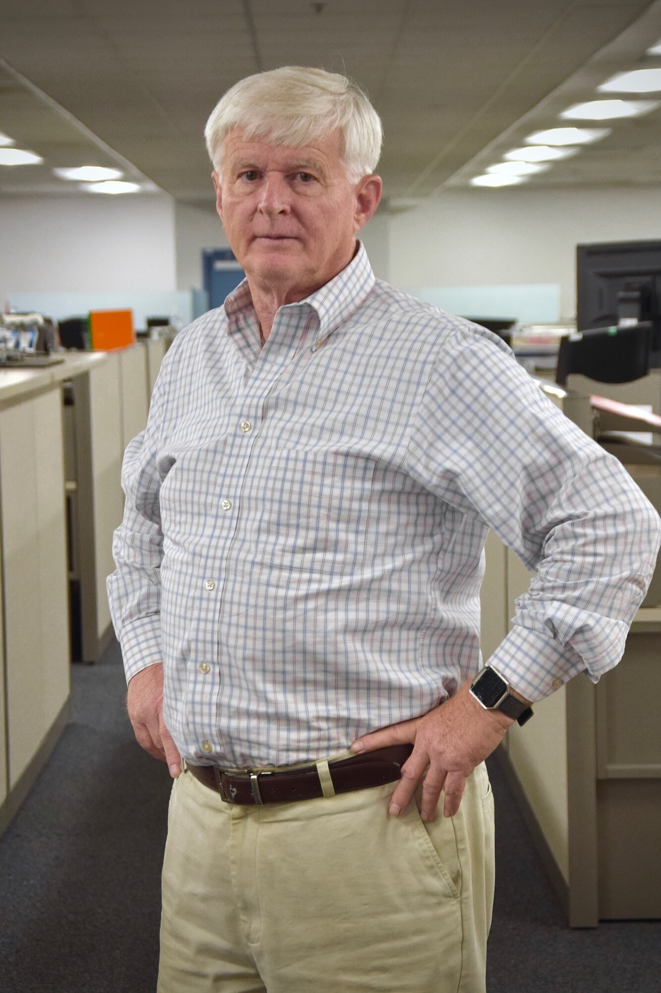 Mr. Stephen Jones, Director of the Airlift Allocation Directorate, spent his final day in the AOC before his much-deserved retirement, marking the end to an almost 50-year career of service to our country.