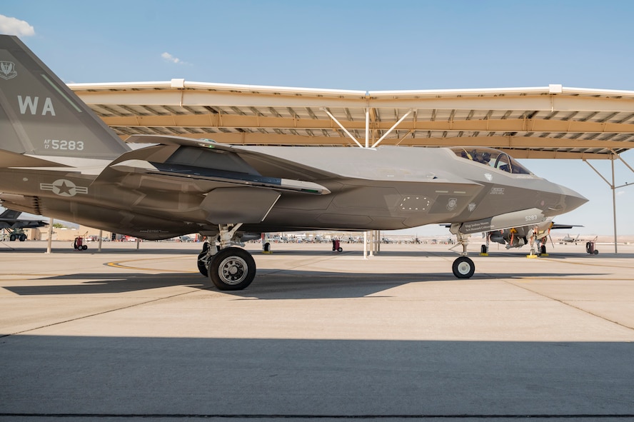 F-35 Lightning II on flight line