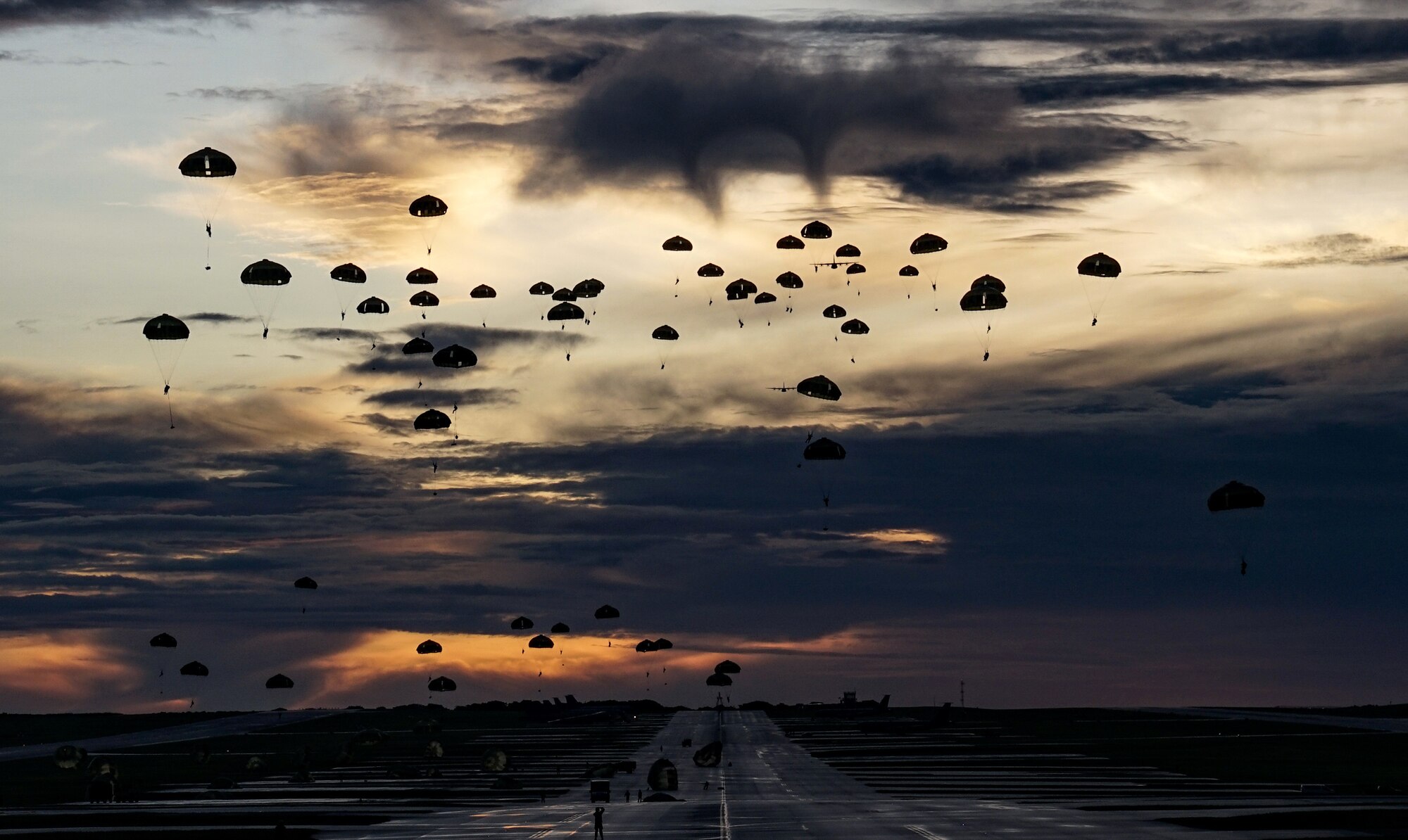 Paratroopers descend on Guam during Exercise Forager 21
