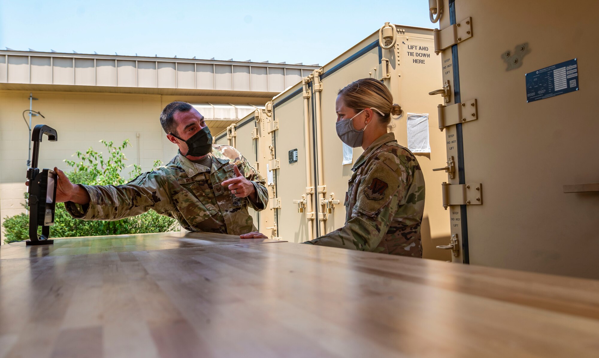 Photo of Airmen
