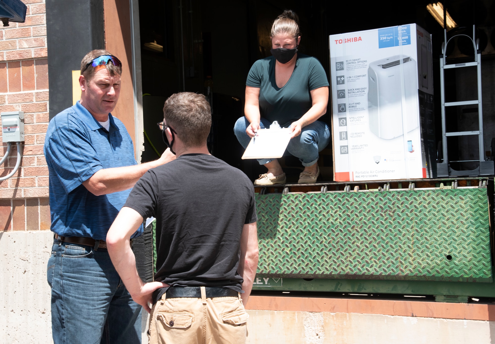 Helps load AC unit