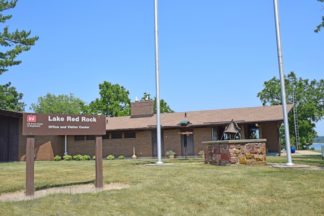 Stop by the Red Rock Visitor Center to learn about lake area history and information about the parks.