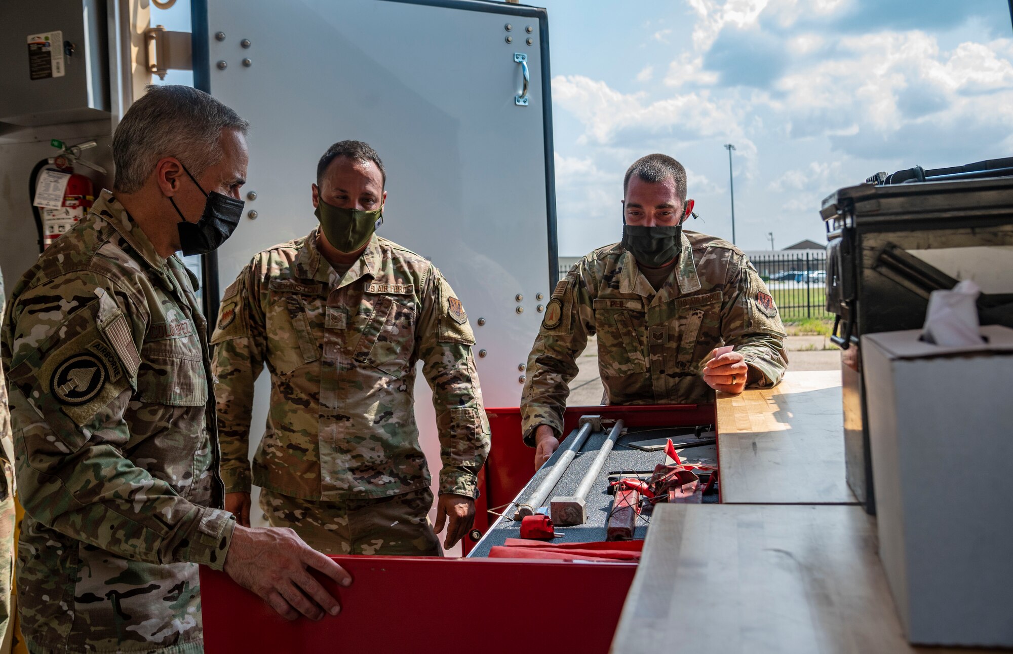 Photo of leadership talking to Airmen