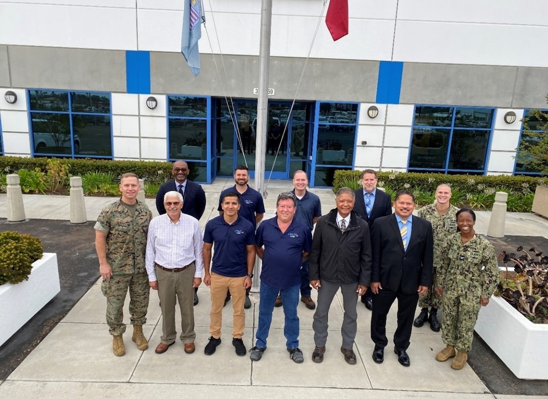 DLA Distribution San Diego hosts Distribution’s Commanding General