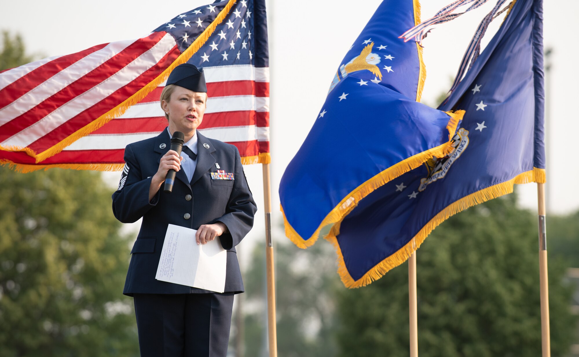 Chief Master Sgt. Heather Richins, 419th Fighter Wing command chief, introduces herself to reservists at Hill Air Force Base, Utah.