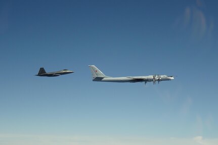 Commander Offers Strategies for Deterring Aggression From China and Russia