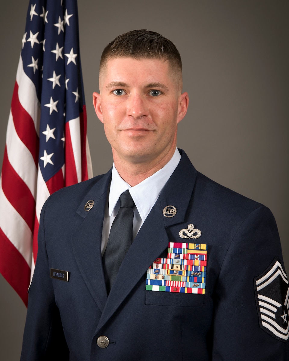 ANG Outstanding SNCO of the Year SMSgt. Mark R. Schneider II > Air