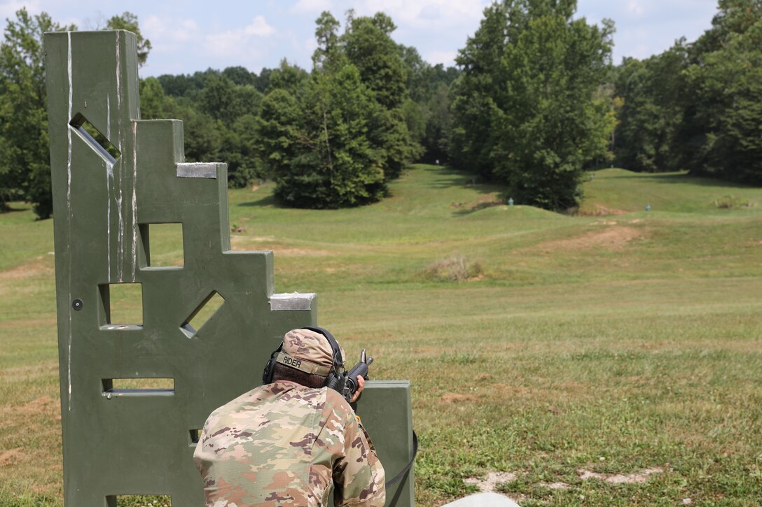 Army Reserve Soldiers assigned to Headquarters and Headquarters Detachment, 84th Training Command, conduct rifle marksmanship qualification Aug. 7, 2021, at Wood Range in Fort Knox, Kentucky. (U.S. Army photo by Sgt. 1st Class Osvaldo P. Sanchez)