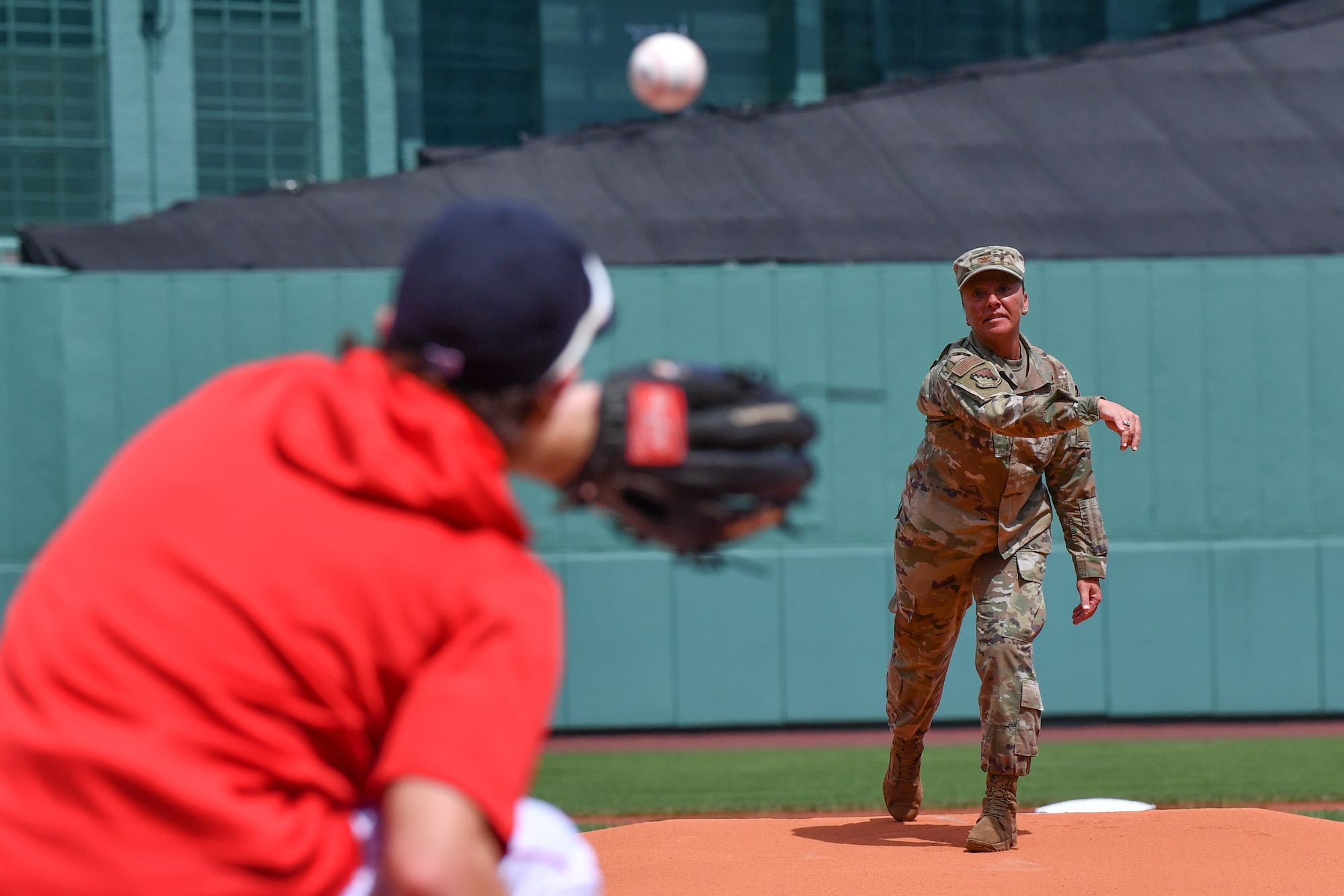 Stephen’s throws first pitch at Fenway Park