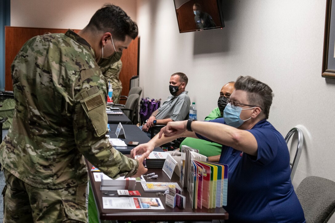 Airman and Family Readiness held a pre-deployment event at the active duty A&FR center on Scott Air Force Base, Ill., August 7, 2021. The USO provided food and beverages, and information stations included: yellow ribbon rep., force development, equal opportunity rep., A&FR, legal, Red Cross, Wounded Warrior, Humana/Tricare, Military One Source and the enlisted council. (U.S. Air Force photo by Staff Sgt. Brooke Spenner)