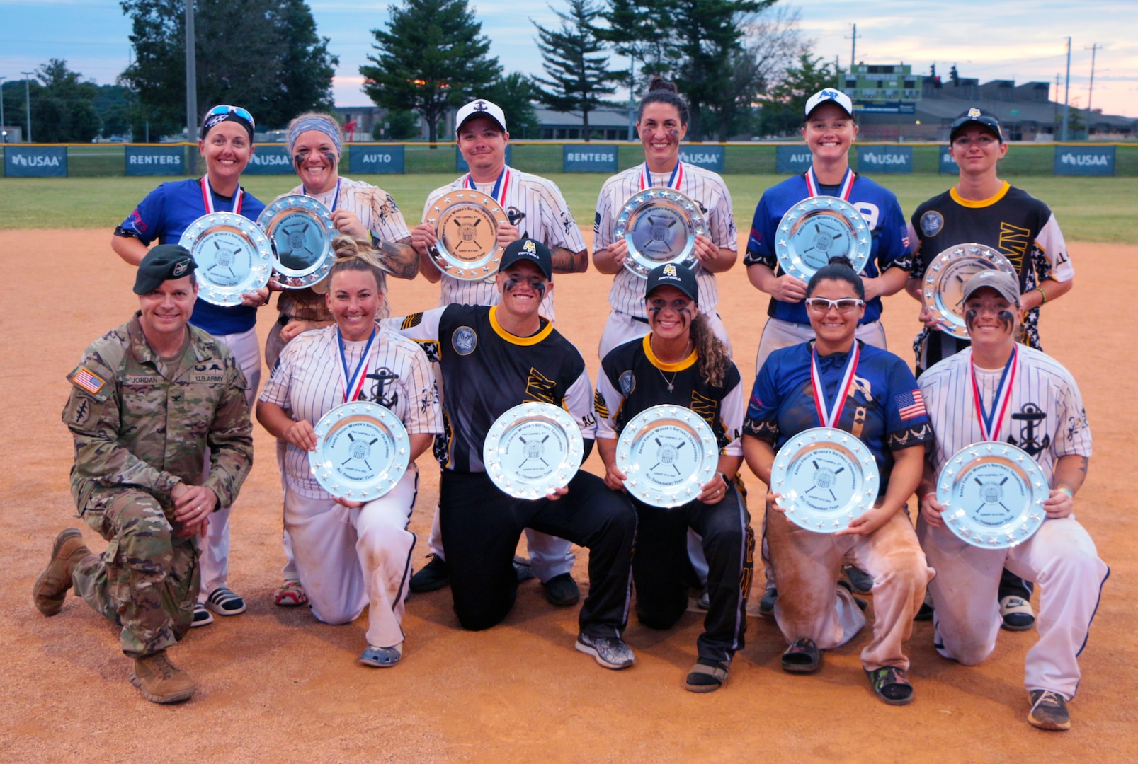 All-Tournament Team of the 2021 Armed Forces Women’s Rugby Championship held at Fort Campbell, KY from 11-13 August.  Pictured along with Fort Campbell Garrison Commander Col. Andrew Jordan are:  U.S. Army Capt. Alee Rashenskas (Army), Fort Carson, Colo.
U.S. Air Force Staff Sgt. Megan Hines-Wade, Luke AFB, Ariz.
U.S. Navy Ensign Lauren Grun (Navy), Naval Station Norfolk, Va.
U.S. Army Sgt. Erica Damone (Army), Fort Jackson, S.C. 
U.S. Navy Seaman Patsy Erwin (Navy), Naval Station Mayport, Fla. 
U.S. Navy Petty Officer 2nd Class Lauren Sweeten (Navy), Yokosuka, Japan
U.S. Navy Petty Officer 1st Class Erin Clark (Navy), Fort Meade, Md. 
U.S. Navy Petty Officer 2nd Class Val Proulx (Navy), Naval Station Norfolk, Va. 
U.S. Air Force 1st Lt. Victoria Valos (USAF), Edwards AFB, Calif. 
U.S. Air Force Staff Sgt. Hannah Smith (USAF), Incirlik AB, Turkey
U.S. Army Sgt. Brittany Stein (Army), Fort Bliss, Texas
Service members from the Army, Navy (with Coast Guard personnel, and Air Force (with Space Force personnel) battle it out for gold.  Visit www.ArmedForcesSports.defense.gov to learn more about the Armed Forces Sports program and the other sports offered.   (Department of Defense Photo, Released)