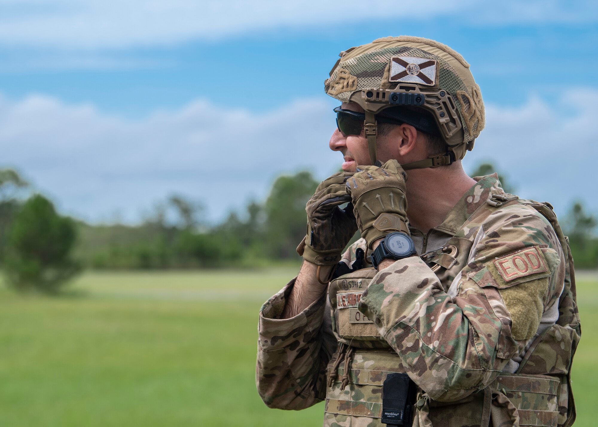 Explosive Ordnance Disposal Airmen conduct training at MacDill AFB