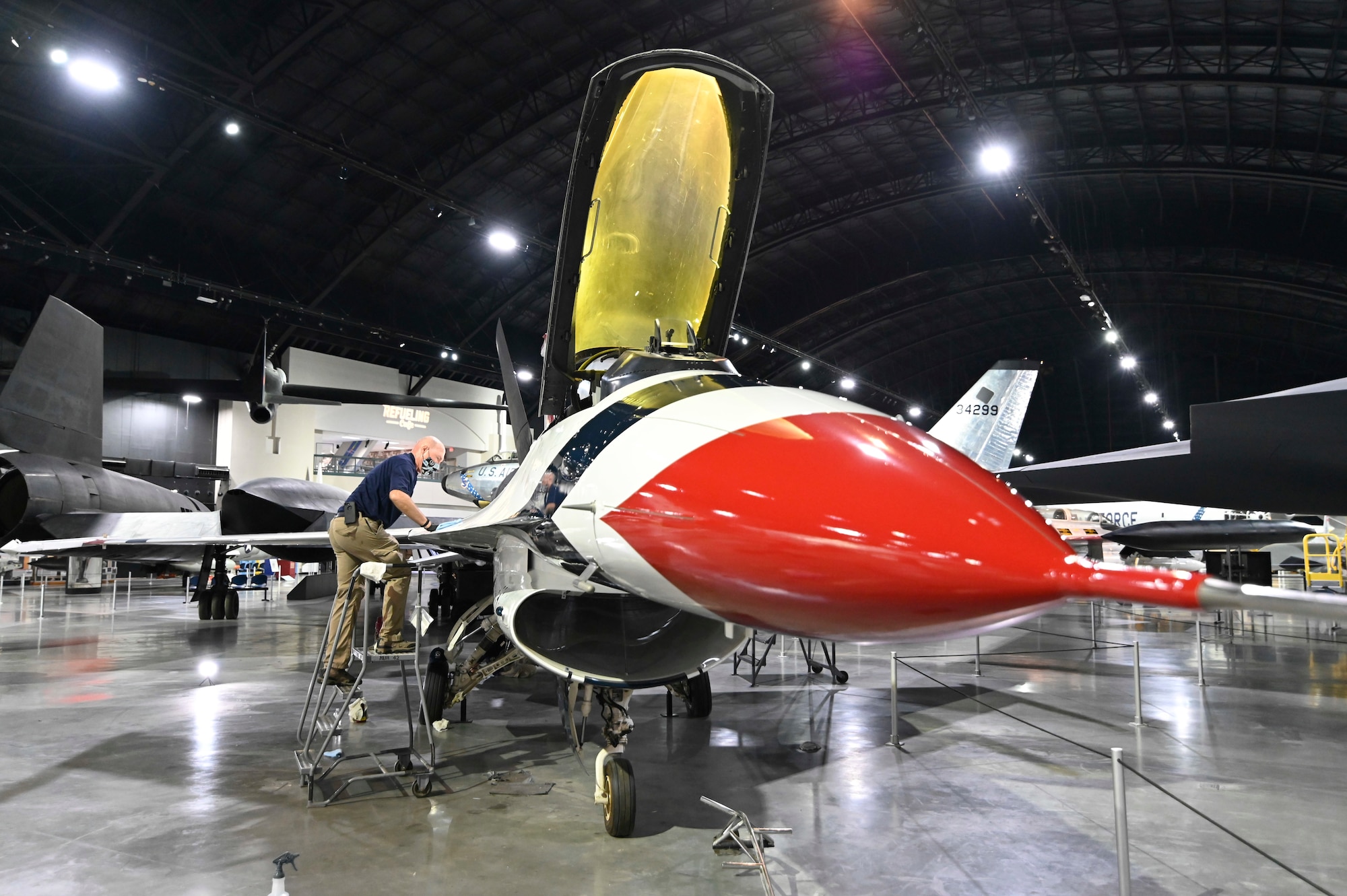 Aircraft Cleaning of F-16A.