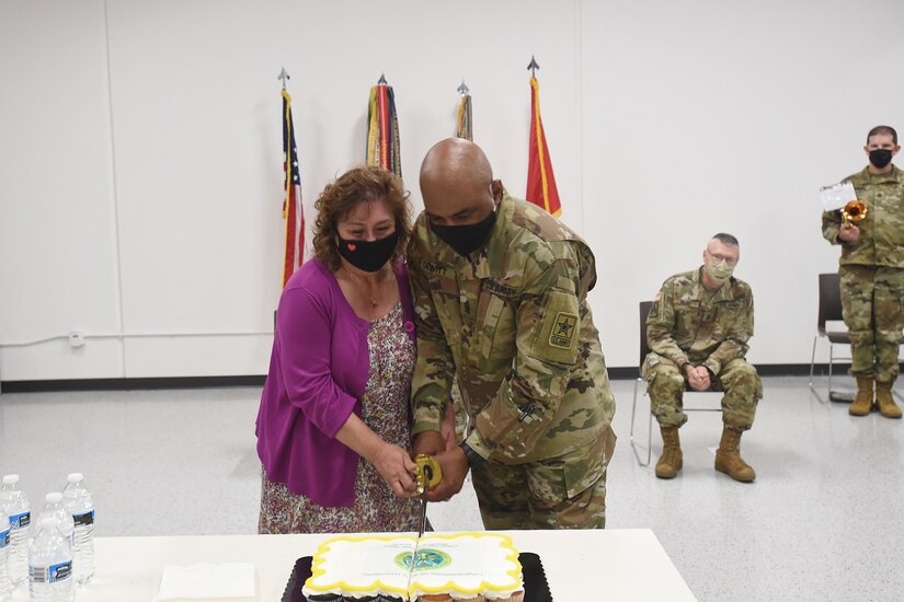 Chicago Army Reserve command receives new leadership