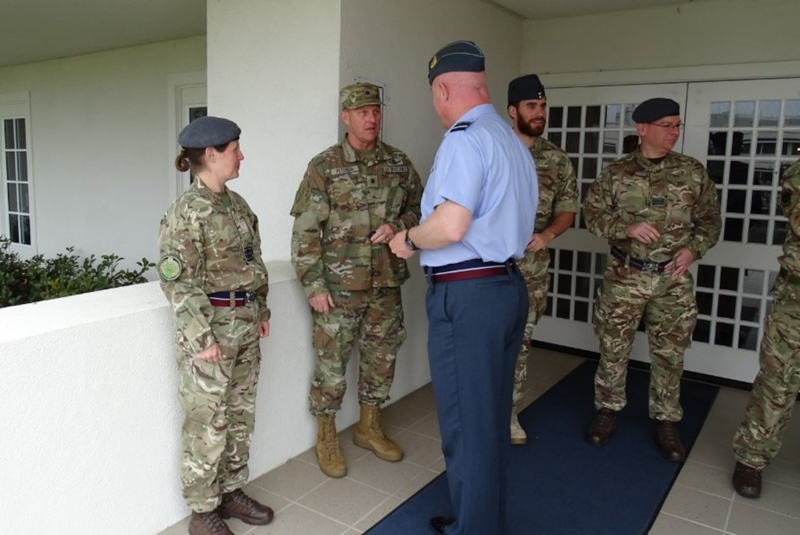 UK Director of Space visits CFSCC