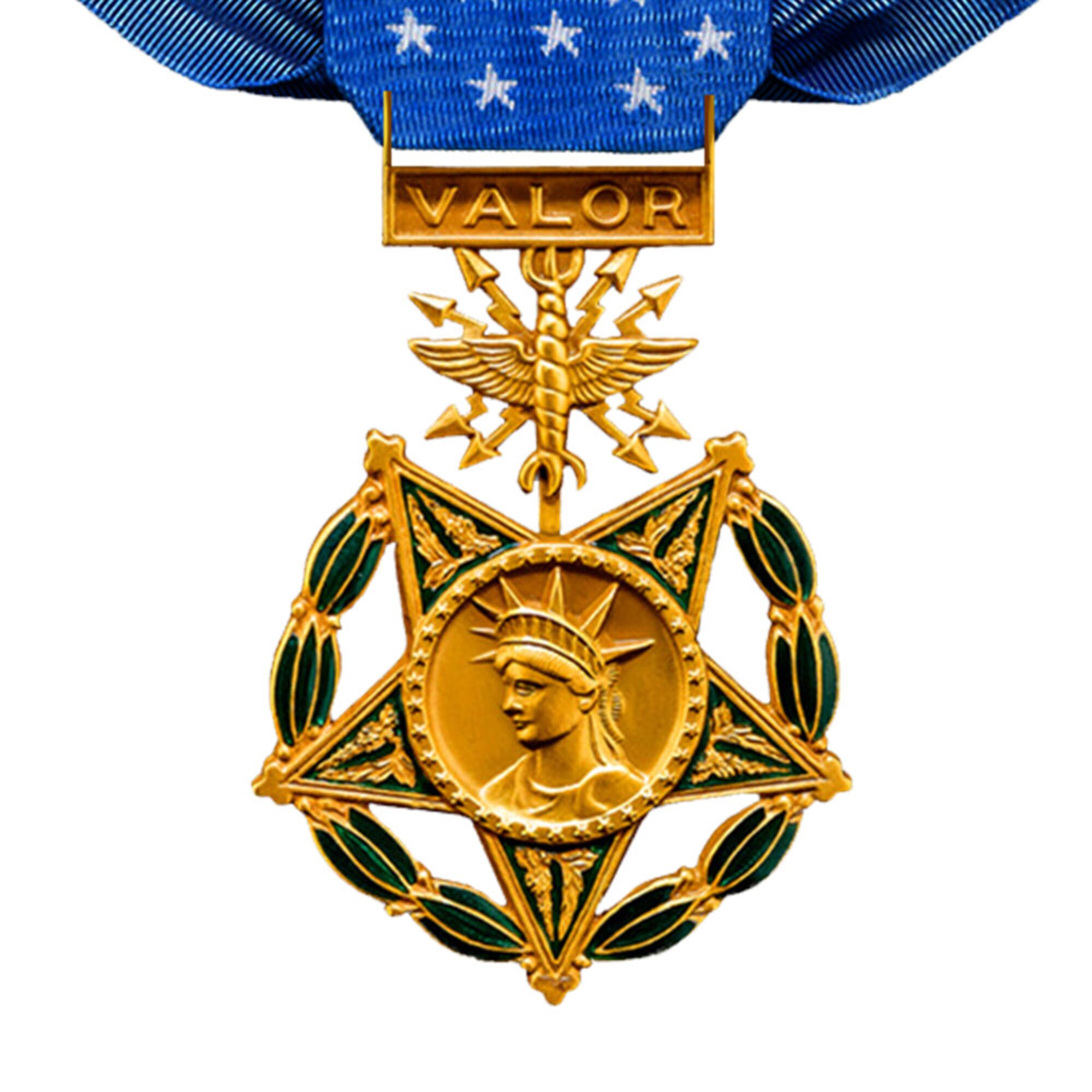 volunteers needed for Medal of Honor Convention > Air