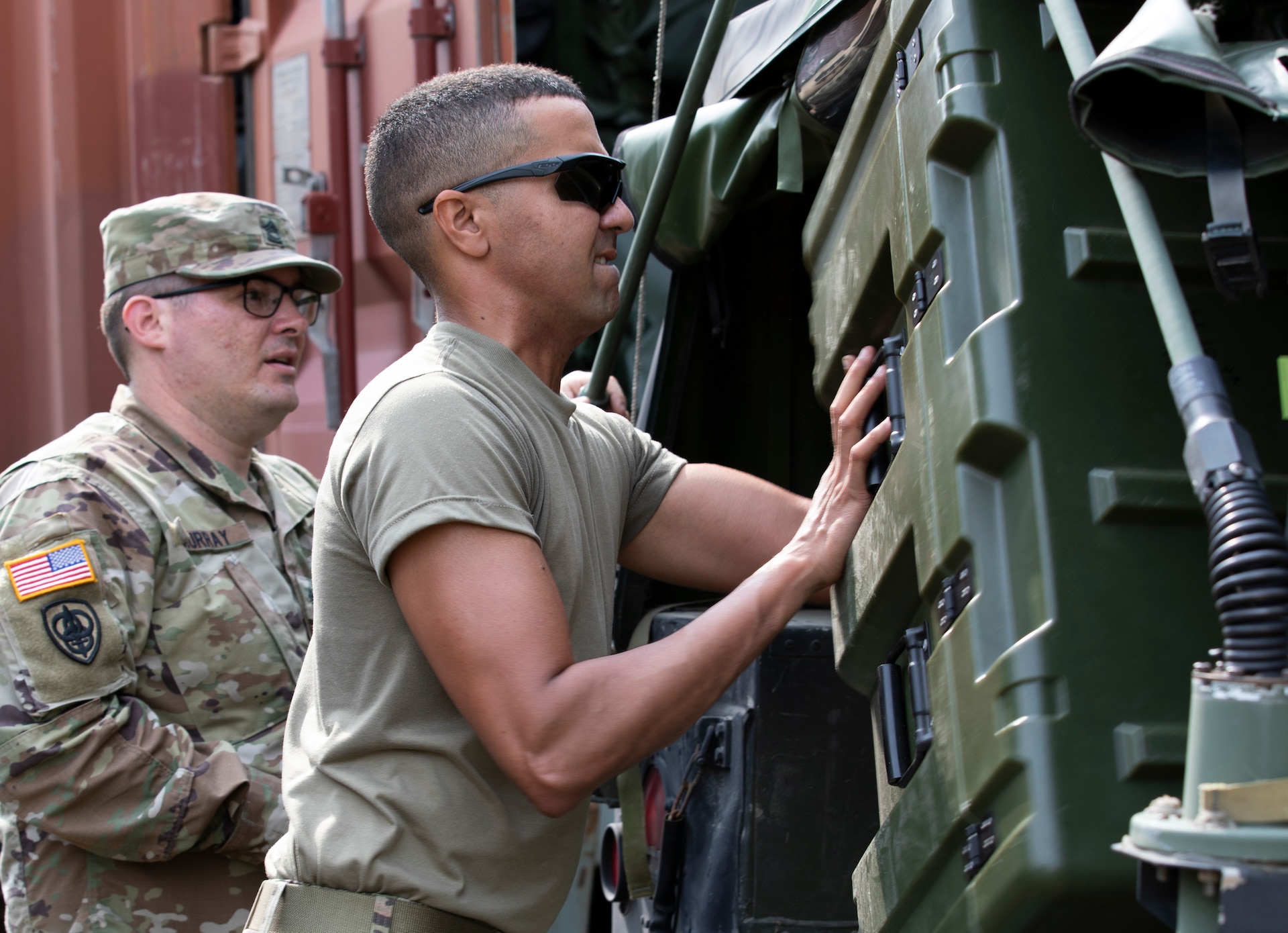 Soldiers make field hospitals possible