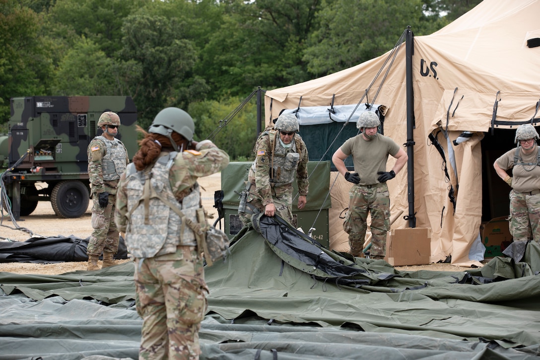 Soldiers make field hospitals possible