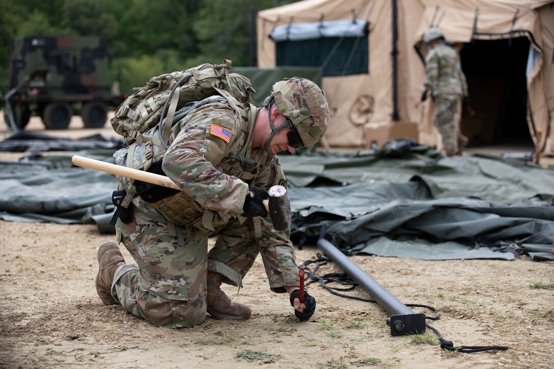 Soldiers make field hospitals possible