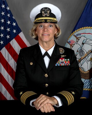 Official photo of CAPT Bauernschmidt