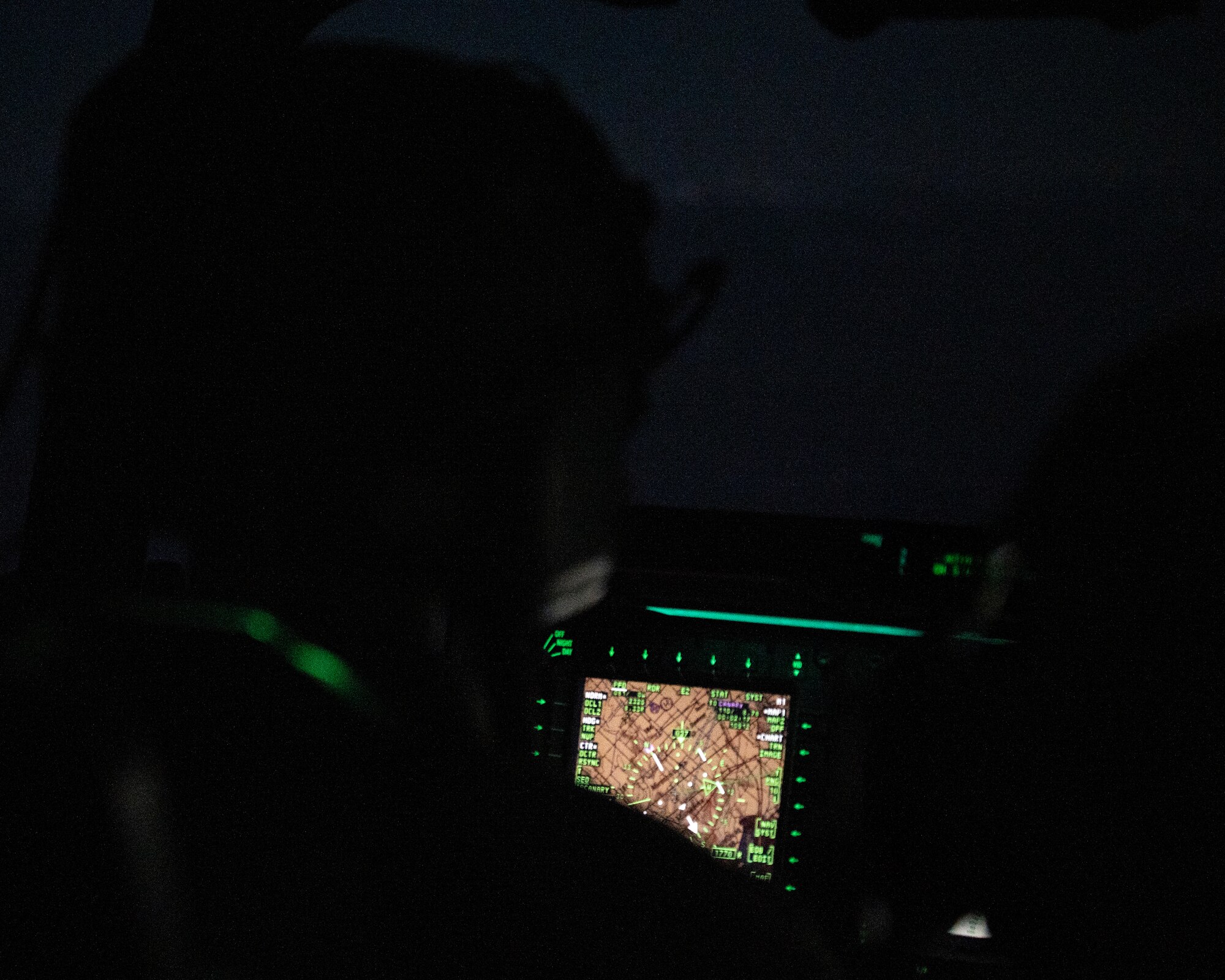 Airmen assigned to the 8th Special Operations Squadron fly a training mission in a CV-22 simulator during Bold Quest 21.1, at Hurlburt Field, Florida, August 12, 2021. (U.S. Air Force photo by Senior Airman Edward Coddington)