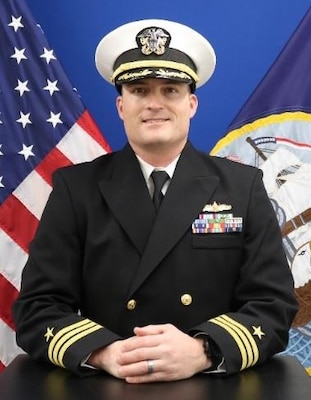 Commander Leif Gunderson