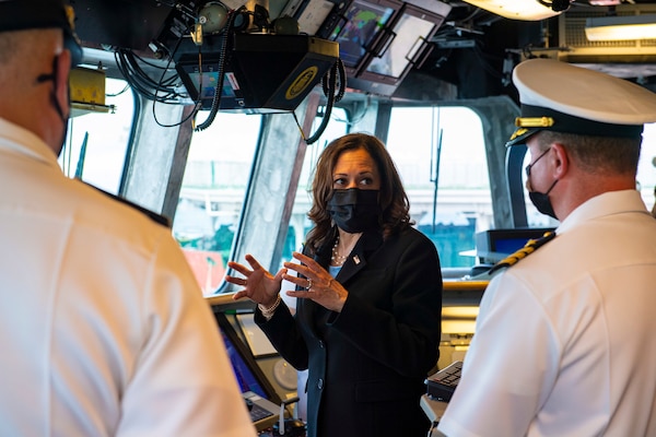 Vice President Kamala Harris visits the Independence-variant littoral combat ship USS Tulsa (LCS 16), Aug. 23, 2021.
