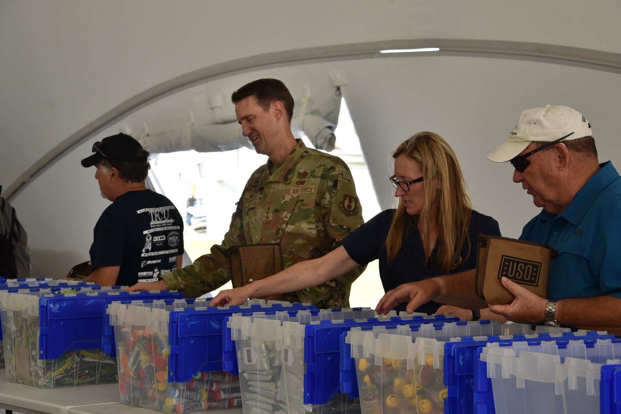 Air Force Sustainment Center Commander attends USO community event.