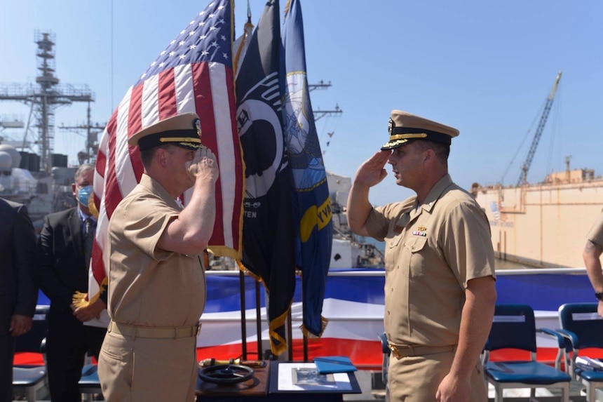 USS STETHEM holds 25th Commissioning Anniversary Ceremony and Change of Command