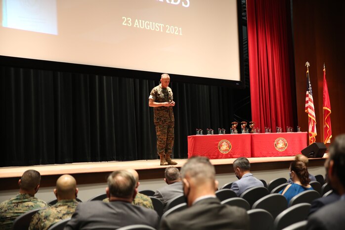 Awarding Excellence: MCSC Marines, civilians recognized for acquisition efforts