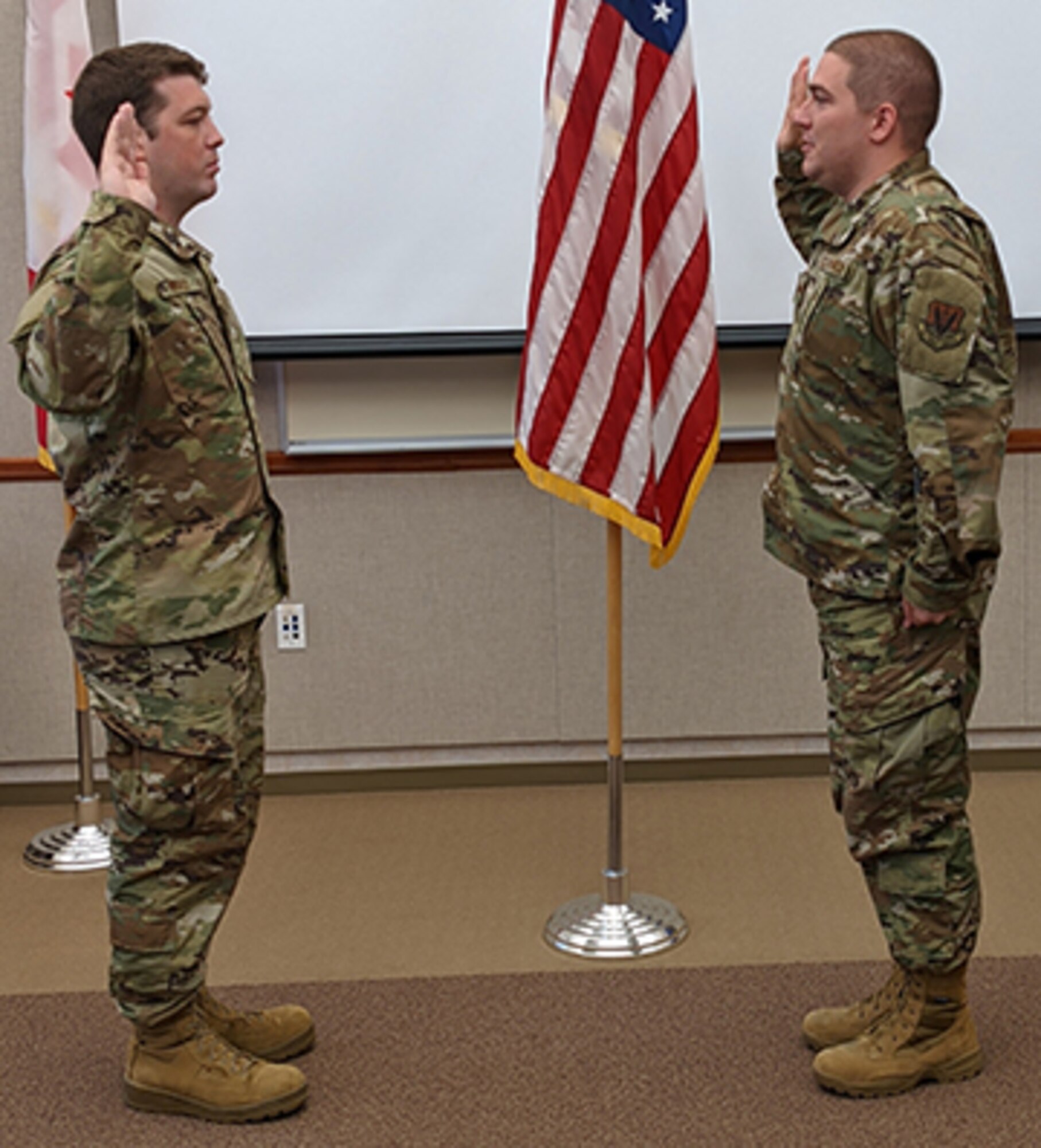 Dorion reenlists