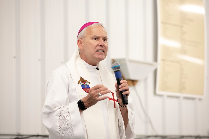 Bishop Spencer visits Fort McCoy, Wisconsin