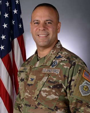 Official Photo of Col Miguel Cruz